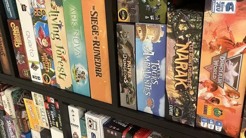 Un bar ludique et un café jeux ouvert à tous
